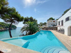 Villa Sa Gavina water front